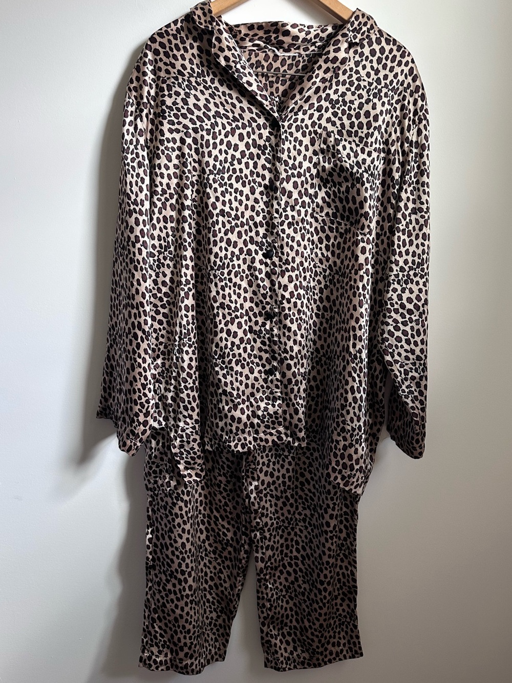Leopard Satin Pajama Set - Brown Animal Print - Picture 4 of 13